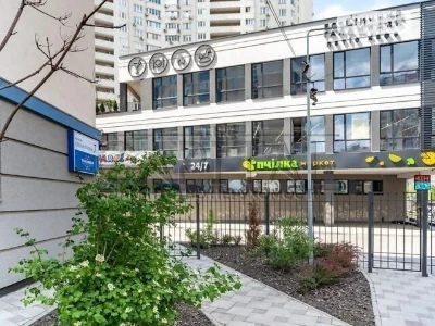 Продаж 3к квартири 74 кв. м на вул. Олени Пчілки 7 • ID 3471