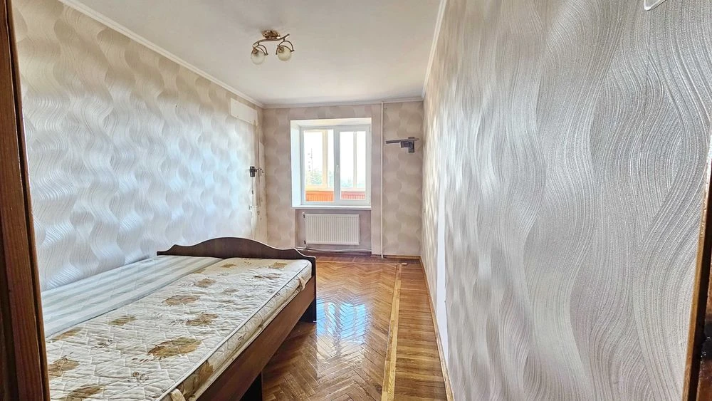 КЛАСНА 2 кім.кв з АВТОНОМКОЮ та з видом на ДНІПРО