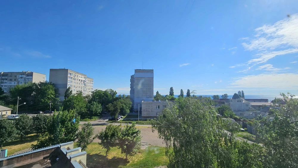 КЛАСНА 2 кім.кв з АВТОНОМКОЮ та з видом на ДНІПРО