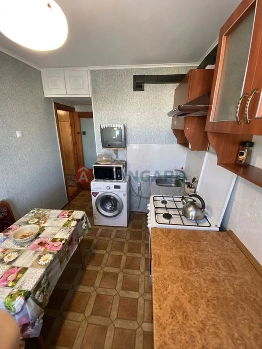 Продаж затишної 3-кімнатної квартири в центрі Черкас — вул.