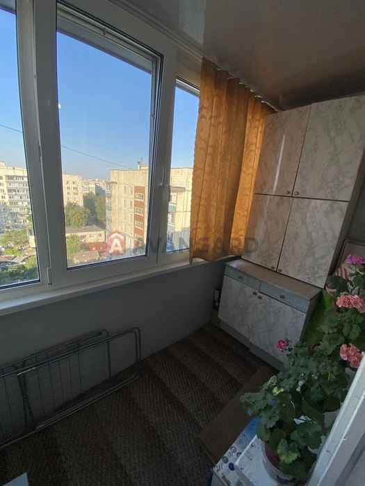 Продаж затишної 3-кімнатної квартири в центрі Черкас — вул.