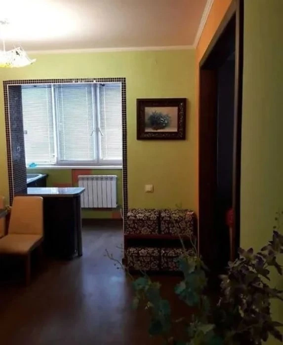 1 кімнатна квартира - студія, 572132