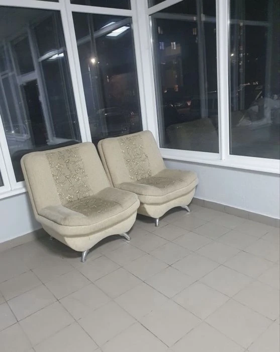 2-а кв-ра на Митниці. 76м2 по 800м2- чудова пропозиція.