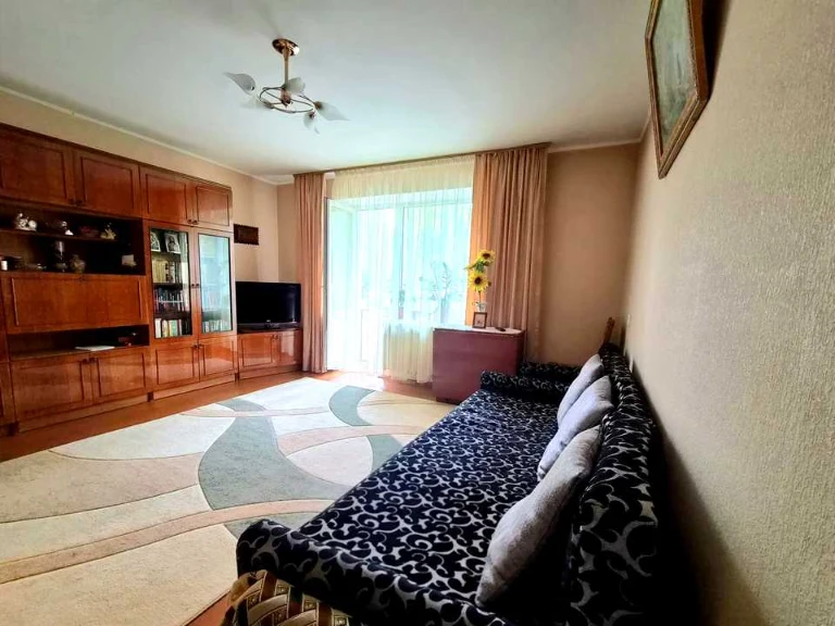 Квартира. Черкаси, Тараскова вул.