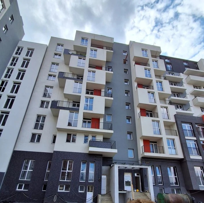 Продається 2-х кімнатна новобудова