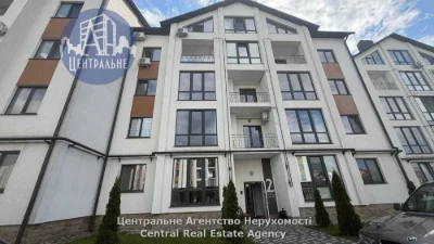 Унікальна 3-кімнатна новобудова із власним двориком