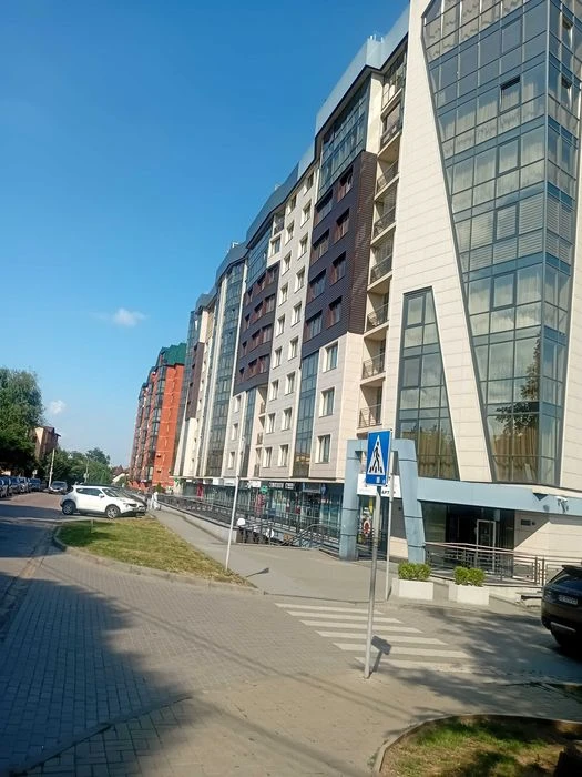 2-кімн. новобуд. вул.Володимира Великого(Герцена) 2-а ( Пару