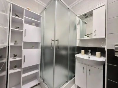 Продам 2к новобудову з євроремонтом на вул.Кагарлицька