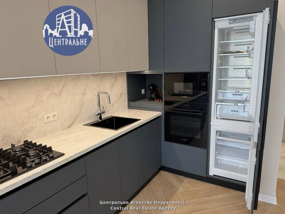 Продаж квартири з дизайнерським ремонтом