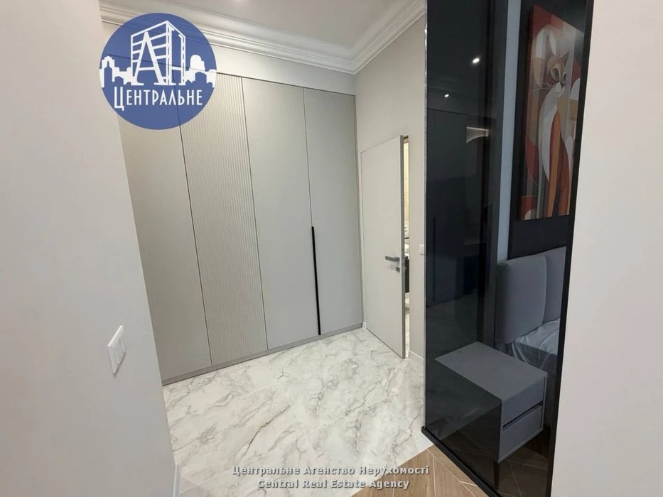 Продаж квартири з дизайнерським ремонтом