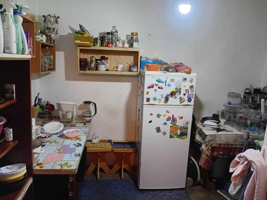 Продам окрему частину квартири на Скальда 40 м.кв.