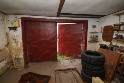 Garage for sale in Academic district