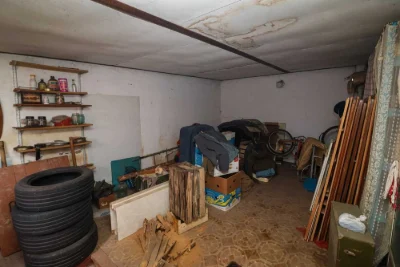 Garage for sale in Academic district