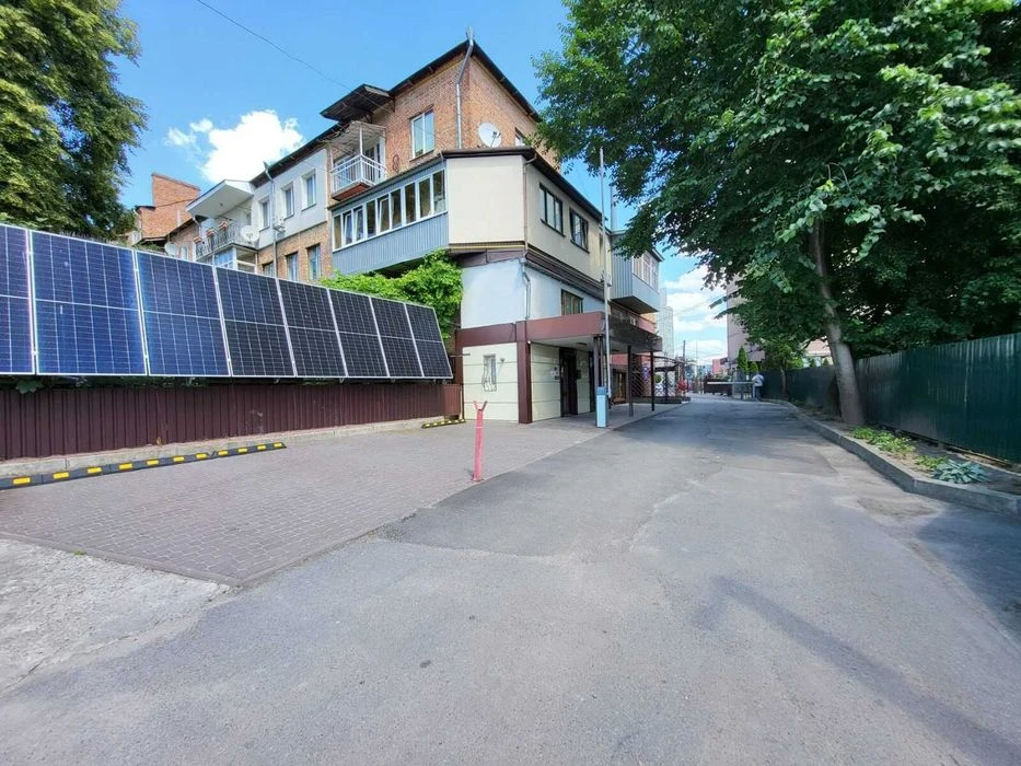 Garage for sale in the Center
