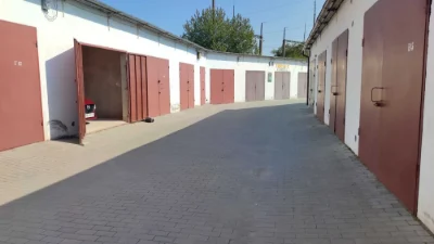 продаем гараж на Вишенке