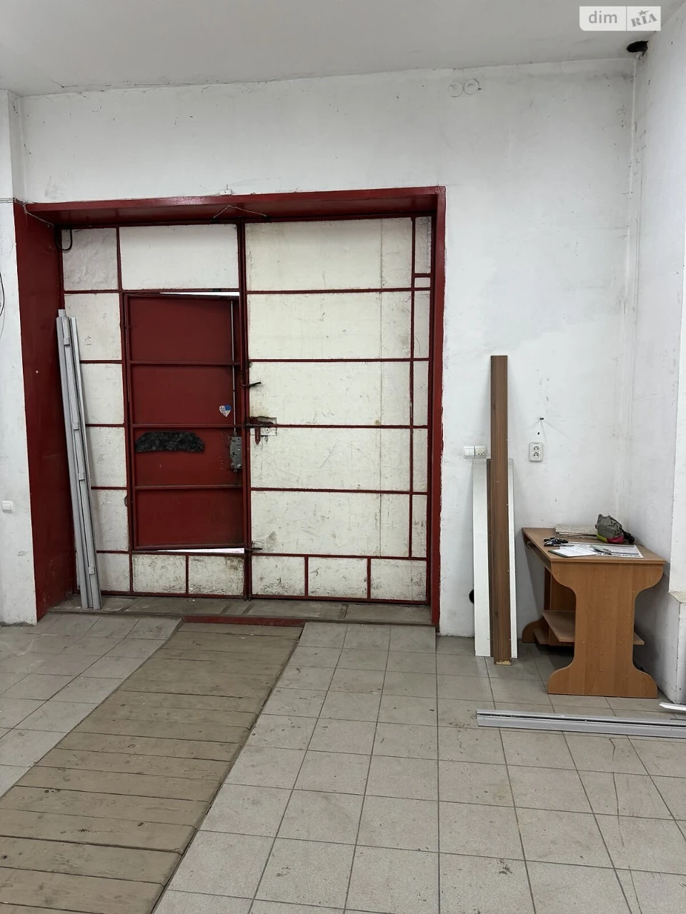 Продаж Окремий гараж Дружба