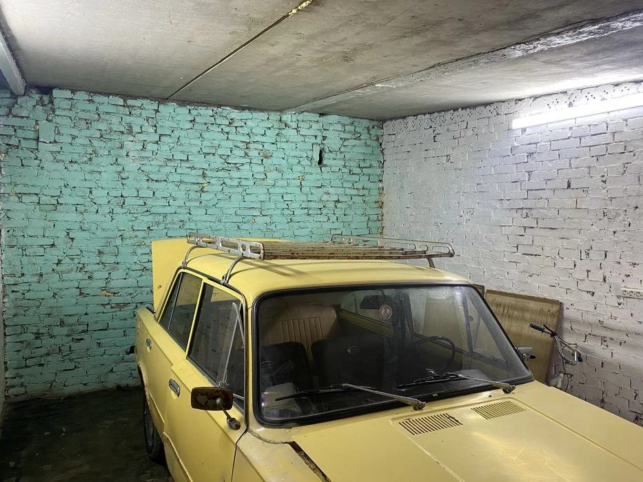 Продам гараж 6*4 співдружність