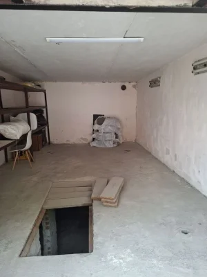 Продам гараж Лозовецька