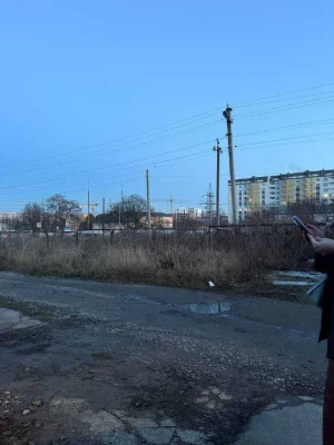 Продаж гаража . Перша лінія.