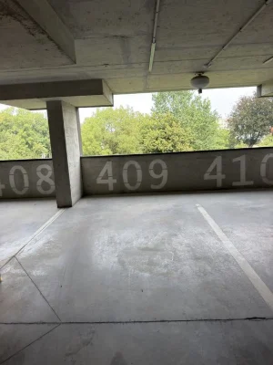 Продаж паркомісць