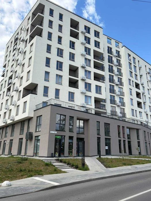 Продаж паркомісця