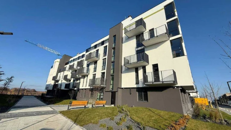 Продаж паркомісця в ЖК Silent Park  вул. Пилипа Орлика