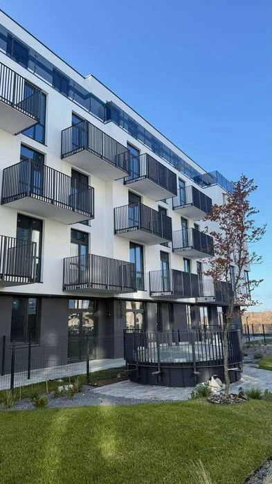 Продаж паркомісця в ЖК Silent Park  вул. Пилипа Орлика