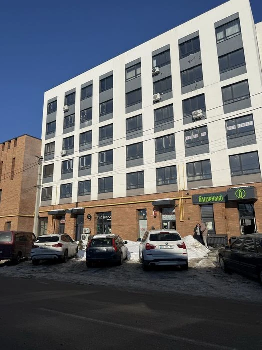 Продаж паркінг Навроцького 18м2 - 15000$