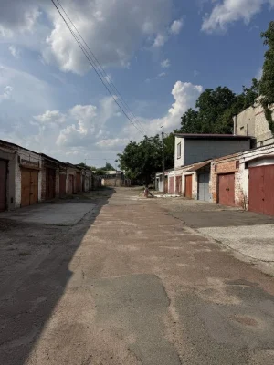 Продам гараж в АК № 6 (р-н шк. № 19, Конфетна фабрика)