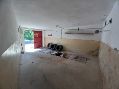 Продаж цегляного гаражу по вул. Личаківська