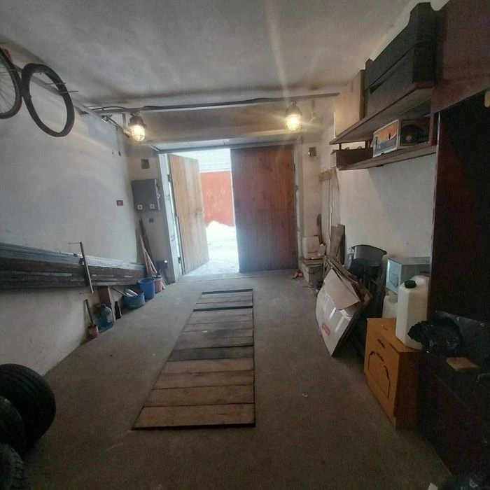 Продаж гаражу 55 м2 на вул. Кульпарківській