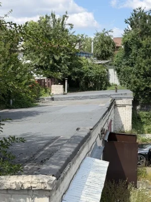 Продам капітальний цегляний гараж АК 17, Ялівщина!