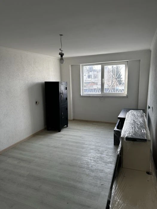 Продам Гараж 3 рівневий Пасічна 127А з ремонтом