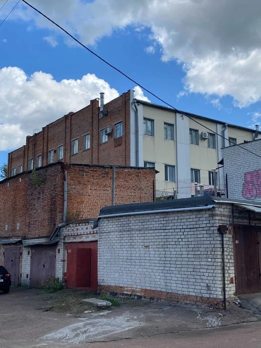 Гараж у м. Чернігів, АК №29, район Градецький та боулінг-клу