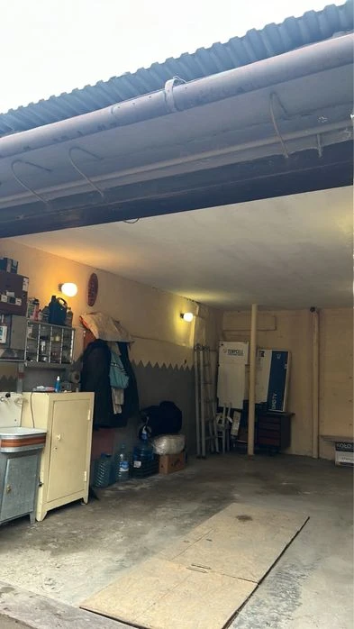 Продам капітальний гараж 25 кв.м. з підвалом на 2 кімнати ГК