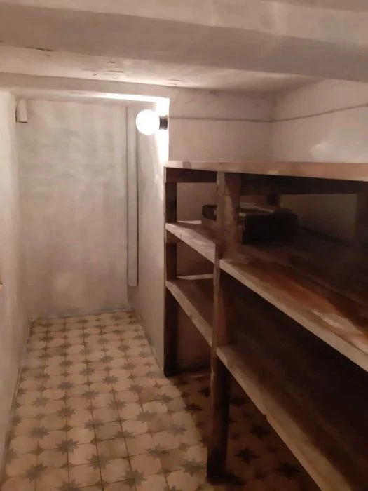 Продам капитальный гараж в ГК ,, Дорожный,, Алексеевка. 1 эт