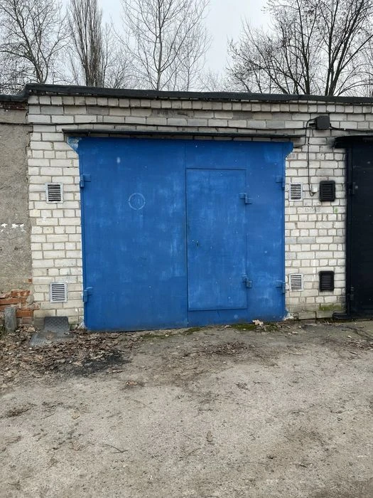 Продам гараж в 45 кооперативі