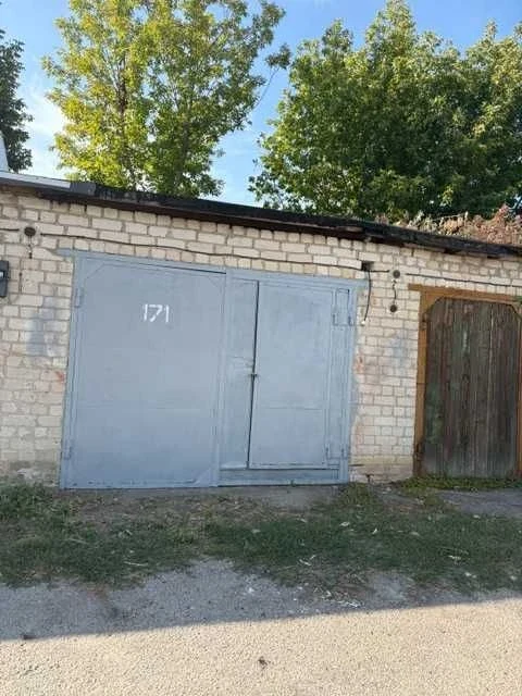 ПРОДАМ ГАРАЖ в гаражном кооперативе