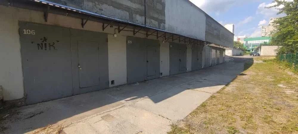 Продам гараж на Павловом Поле