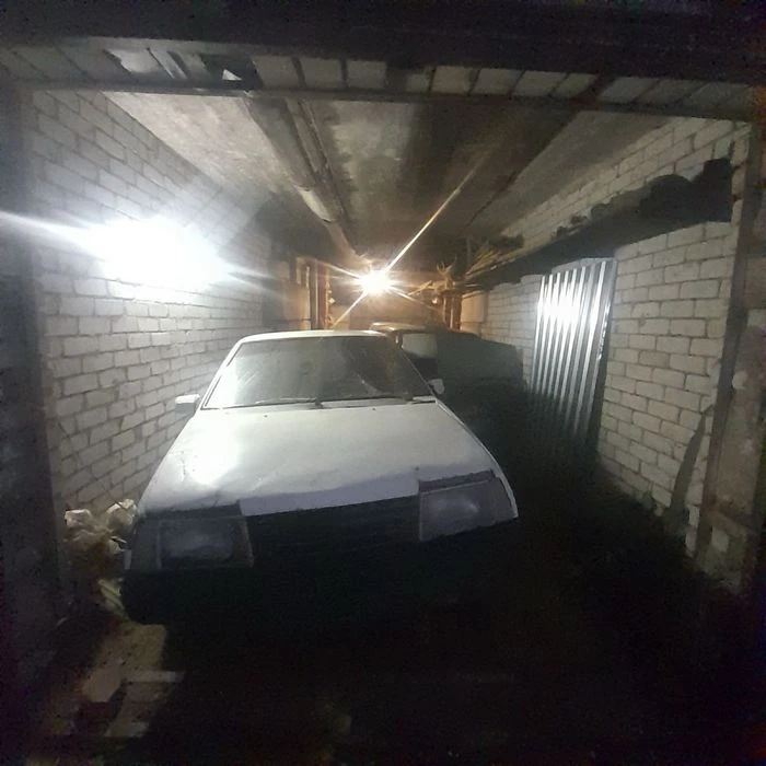 2 Гаража  под бус 34 метра гск «стрела»