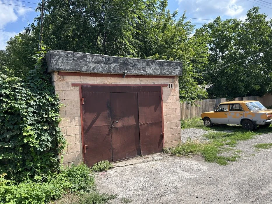 Продам гараж за ж/м Фрунзенский