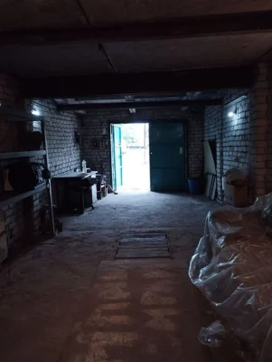 Продам гараж Косиора, р-н Северного рынка, кирпич, 59 м.кв.