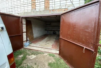 Продам Гараж в центральном р-не ,город Днепр