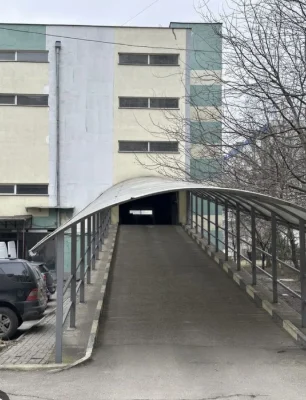 Topoleva parking lot for sale