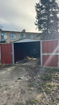 I will sell a garage in the yard