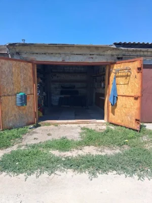 Продам или сдам гараж