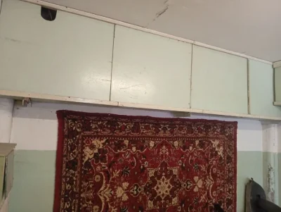 I am selling 2 garages.