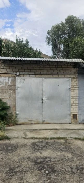 Продам или  гараж  кирпичный
