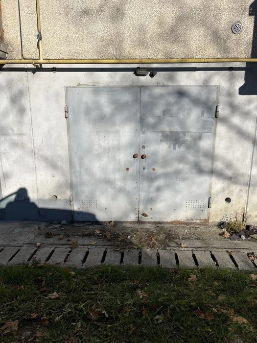 Продається гараж 19 м.кв.,вул.Хіміків 8.,(15550$)