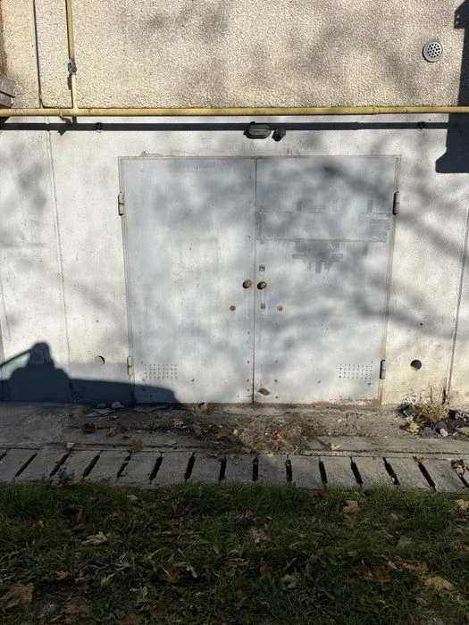 Продається гараж 19 м.кв.,вул.Хіміків 8.,(15550$)